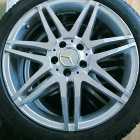 Mercedes R18 komplekt