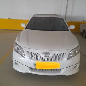 Toyota Camry 2011