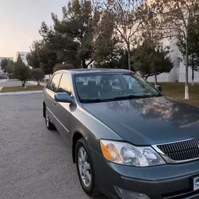 Toyota Avalon 2001