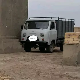 UAZ 2206 1993