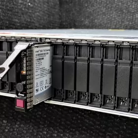 Server HP DL380 Gen10 16SFF