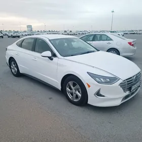 Hyundai Sonata 2021