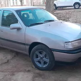Opel Vectra 1990