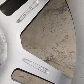 диск Мерседес disk Mersedes