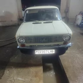 Lada 2104 1980