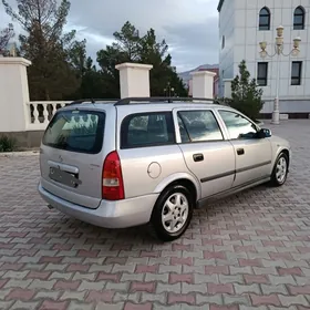 Opel Astra 2000
