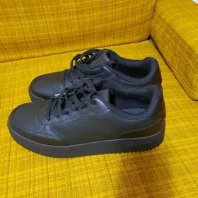 Мужская обувь