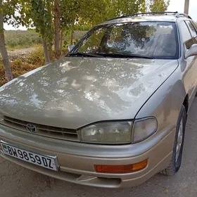 Toyota Camry 1994