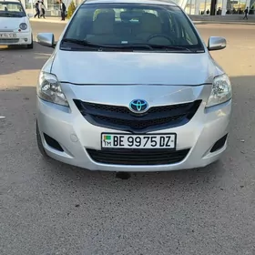 Toyota Yaris 2006