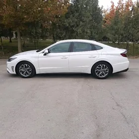 Hyundai Sonata 2022