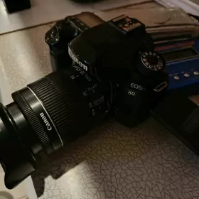 Canon EOS 80d