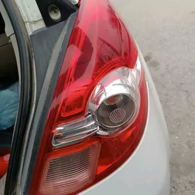 Задняя фара для Ниссан Тида