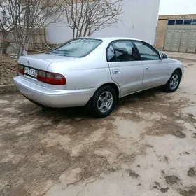 Toyota Corona 1995