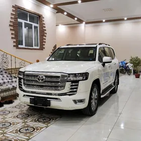 Toyota Land Cruiser 2023