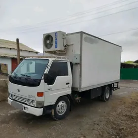 Mitsubishi Canter 1999
