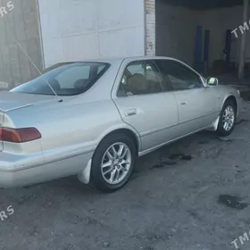 Toyota Camry 2000