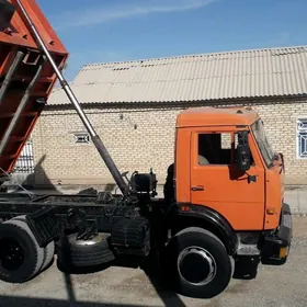 Kamaz 6520 2009