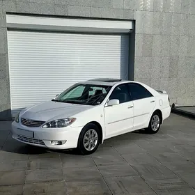 Toyota Camry 2005