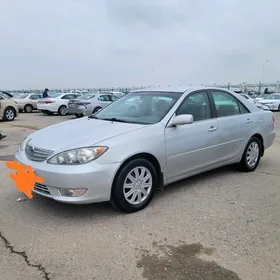 Toyota Camry 2005