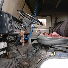 Kamaz 5320 1990