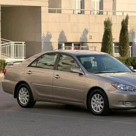 Toyota Camry 2005