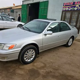 Toyota Camry 2001