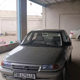 Opel Astra 1993