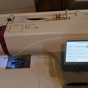 Janome Janoma yaka masyn