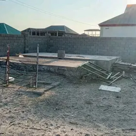 Gyýanlyda gurlup baslanan jay