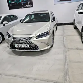 Lexus ES 350 2023