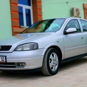 Opel Astra 2000