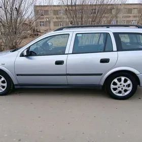 Opel Astra 2002