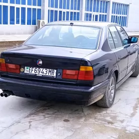 BMW 520 1988