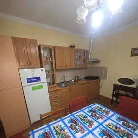 Arenda Howly jay Çehow 2 kom