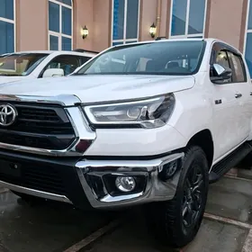 Toyota Hilux 2026