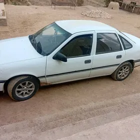 Opel Vectra 1989