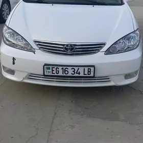 Toyota Camry 2004