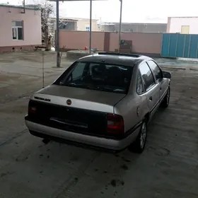 Opel Vectra 1992