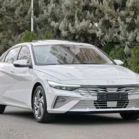 Hyundai Elantra 2025