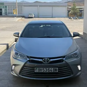 Toyota Camry 2017