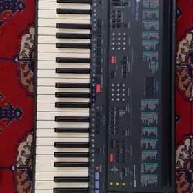 YAMAHA PSR 500
