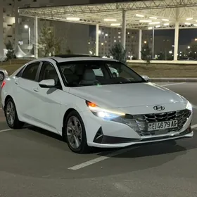 Hyundai Elantra 2021