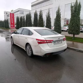 Toyota Avalon 2015