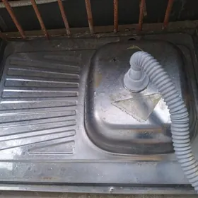 Смеситель,мойка