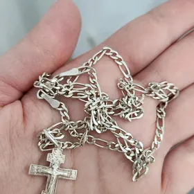 продам крестик с цепочкой