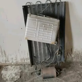 Kompresr Holodilnik Холодильни