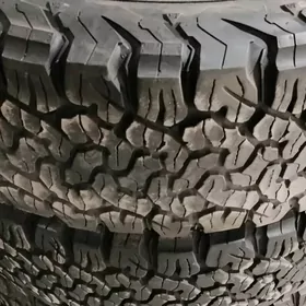 275 55 20 BFGOOdrieh yyl 2023