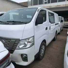 Nissan Urvan 2021