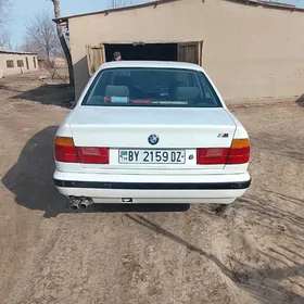 BMW 535 1990