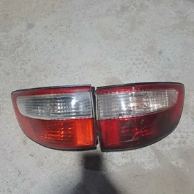 çyra fara 2002 sienna